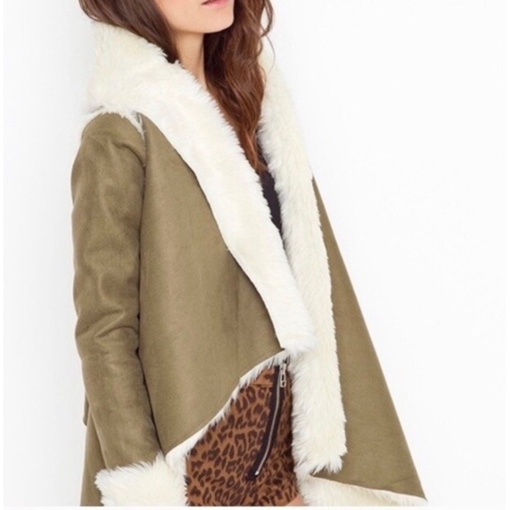 UNIF Chelsea Shearling Coat Women small Olive Faux Fur Open Front penny lane Y2K - Picture 15 of 16